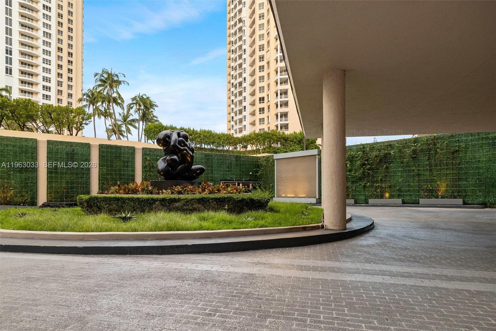 540 Brickell Key Dr # 823, Miami FL 33131 — 47