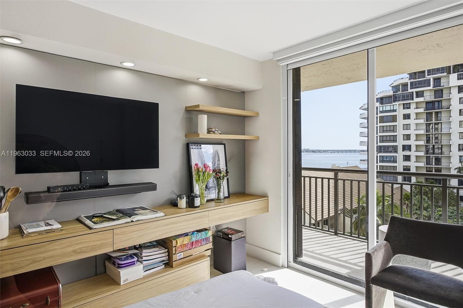540 Brickell Key Dr # 823, Miami FL 33131 — 26