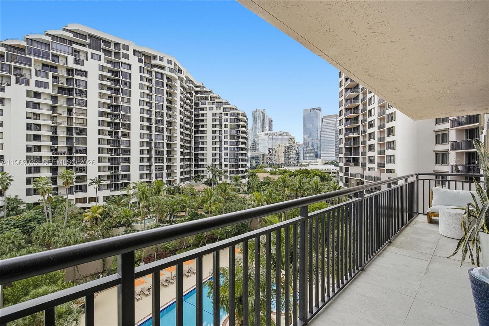 540 Brickell Key Dr # 823, Miami FL 33131 — 3