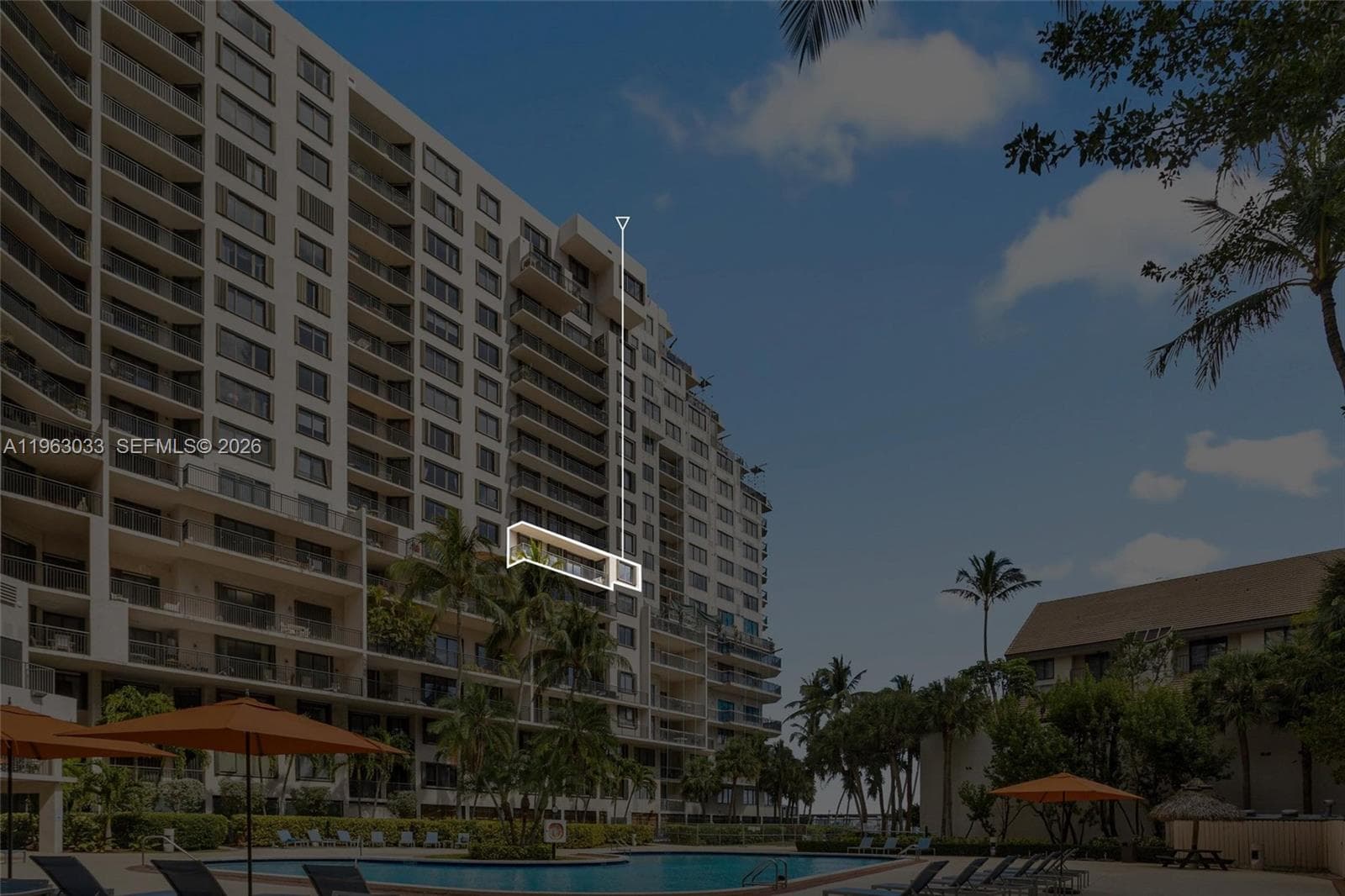 540 Brickell Key Dr # 823, Miami FL 33131 — 33