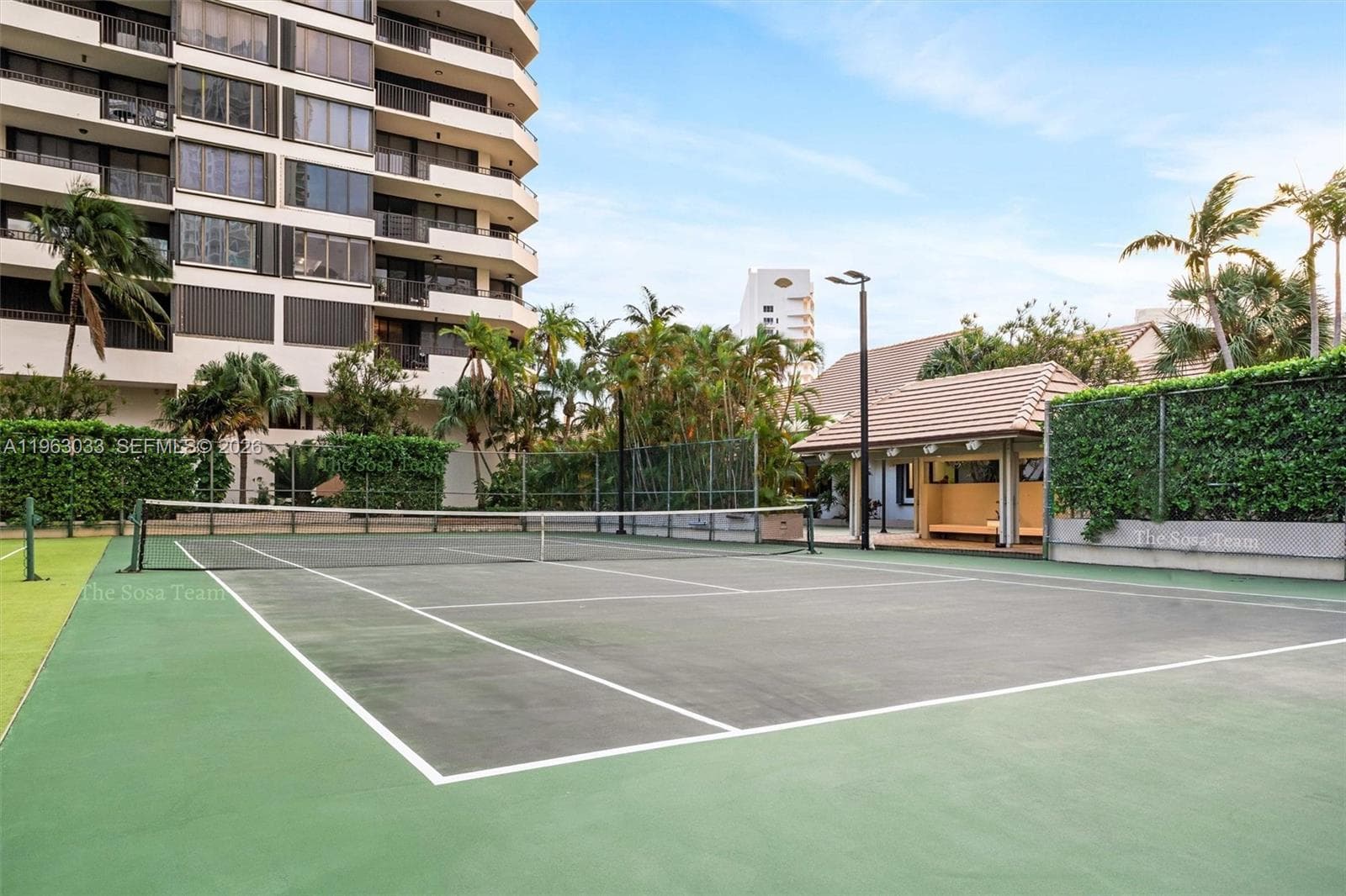 540 Brickell Key Dr # 823, Miami FL 33131 — 48
