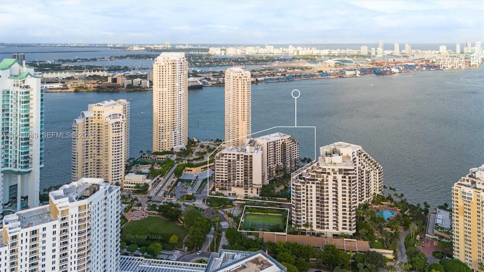 540 Brickell Key Dr # 823, Miami FL 33131 — 35