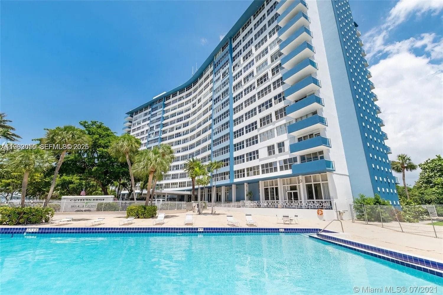 7441 Wayne Ave # 9I, Miami Beach FL 33141 — 4