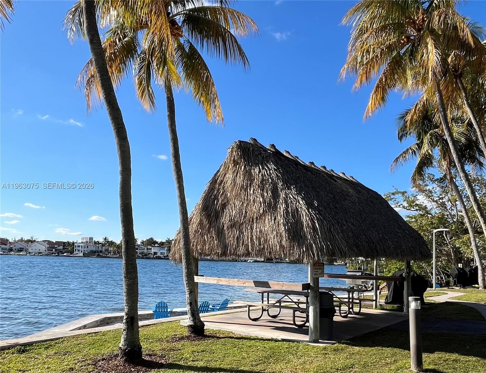 3 Grove Isle Dr # C502, Miami FL 33133 — 34