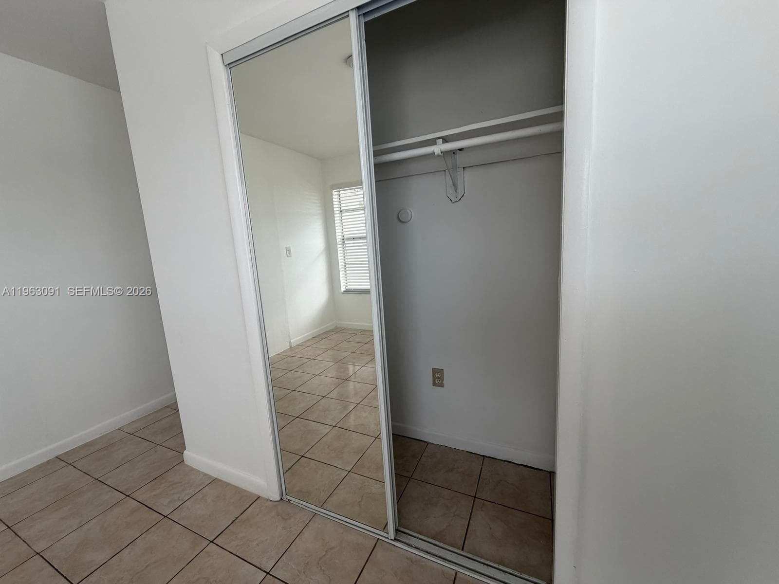 Suburban Villas, Miami, FL — 23