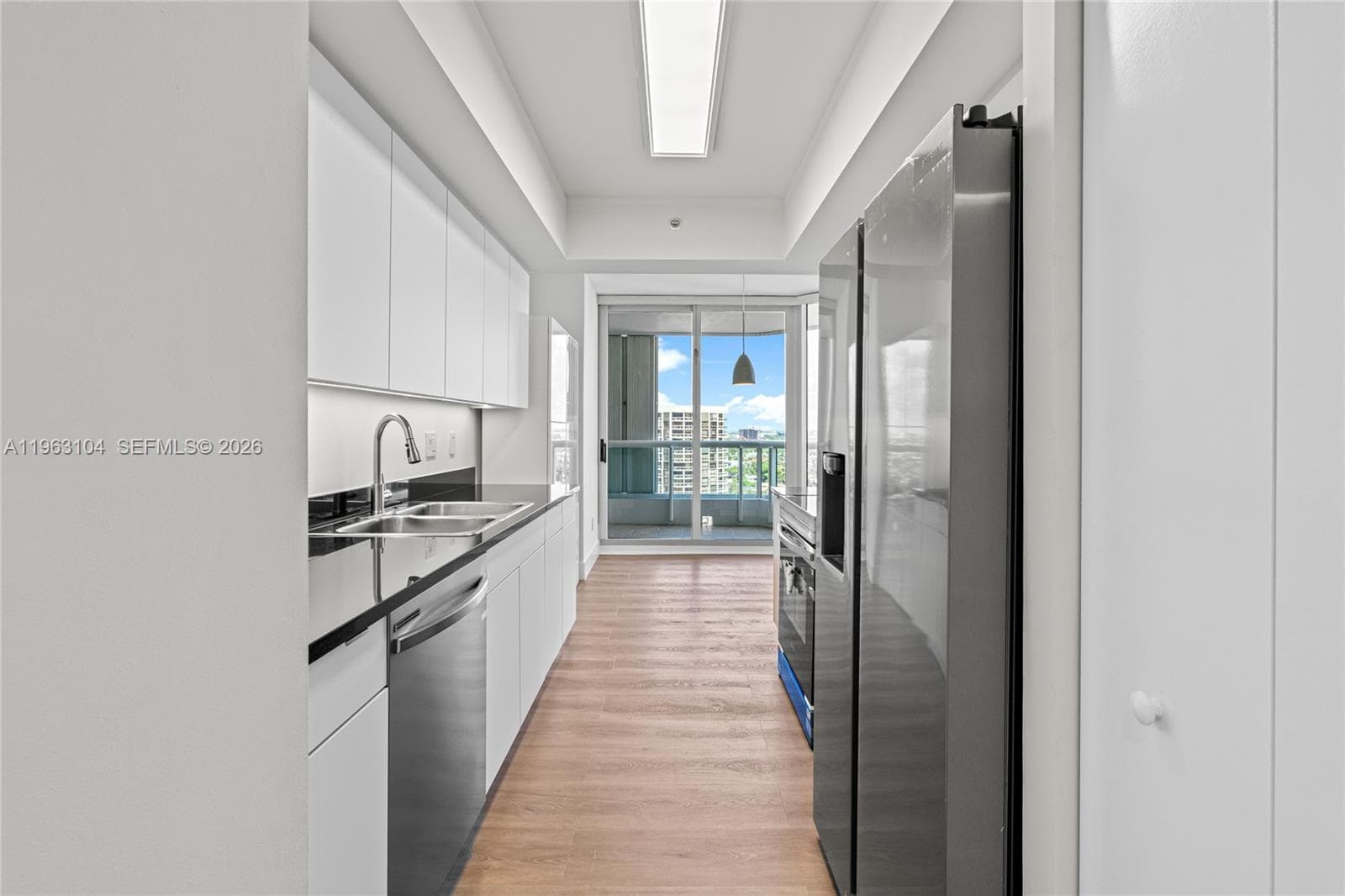 21055 Yacht Club Dr # 1903, Aventura FL 33180 — 2