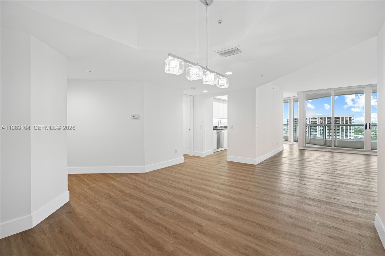 21055 Yacht Club Dr # 1903, Aventura FL 33180 — 1