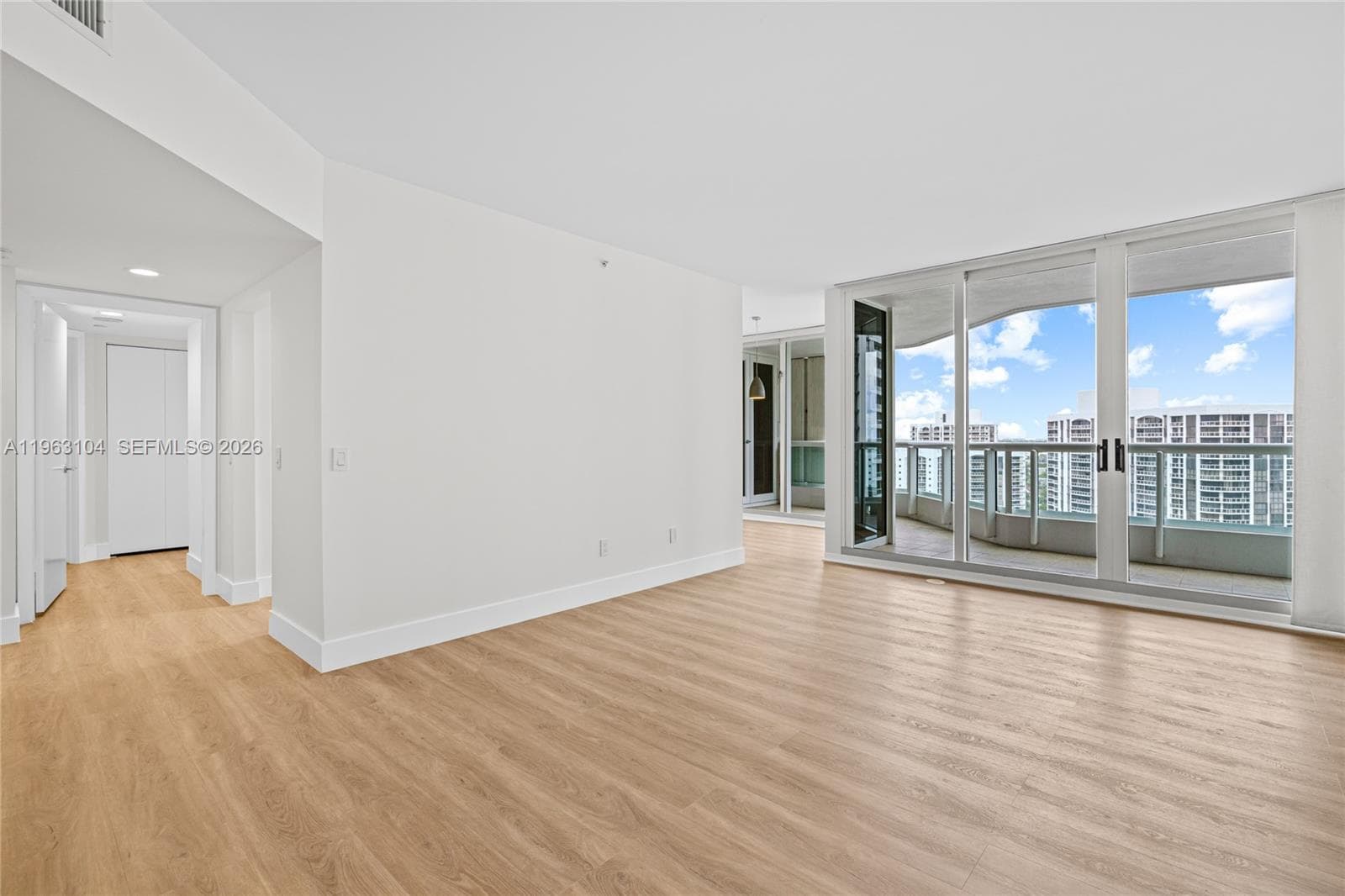 21055 Yacht Club Dr # 1903, Aventura FL 33180 — 10