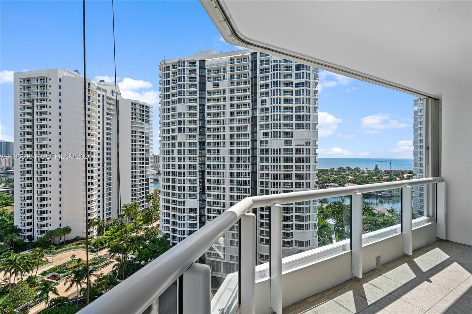 21055 Yacht Club Dr # 1903, Aventura FL 33180 — 33