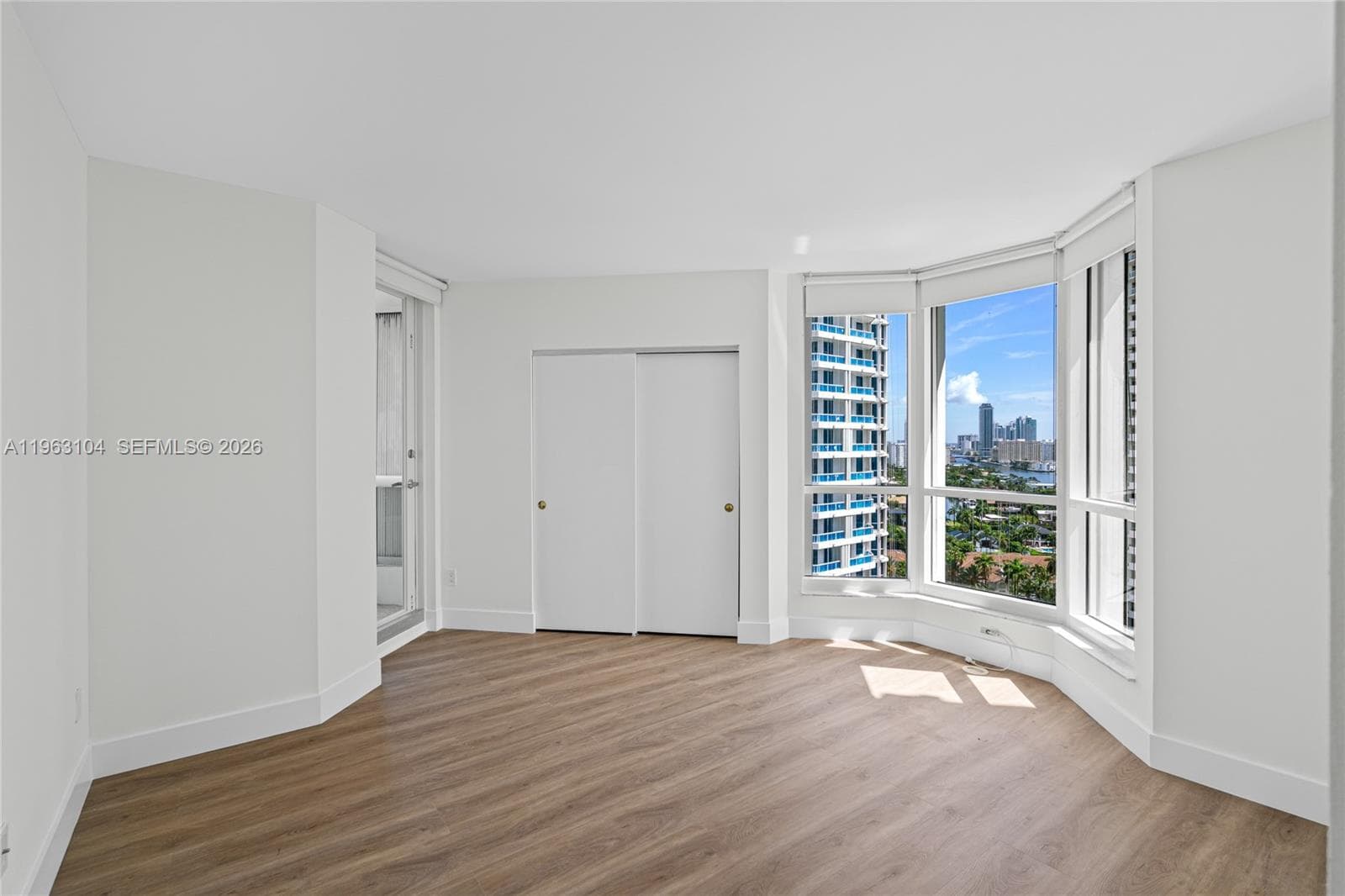 21055 Yacht Club Dr # 1903, Aventura FL 33180 — 15