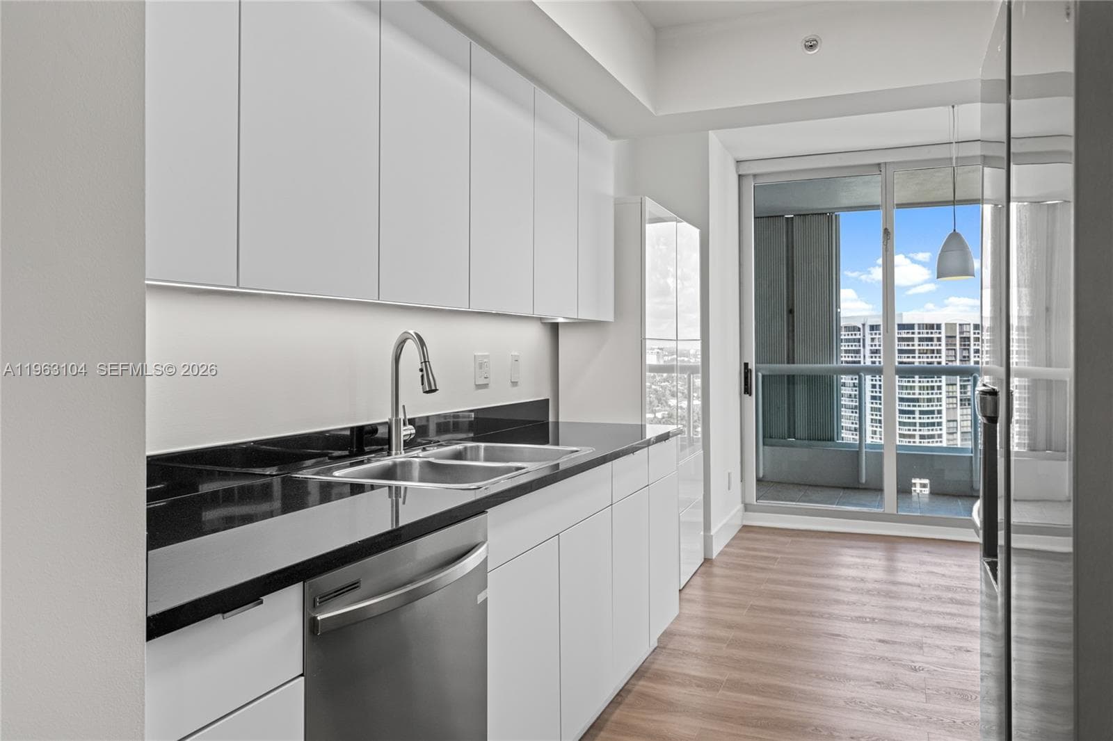 21055 Yacht Club Dr # 1903, Aventura FL 33180 — 4