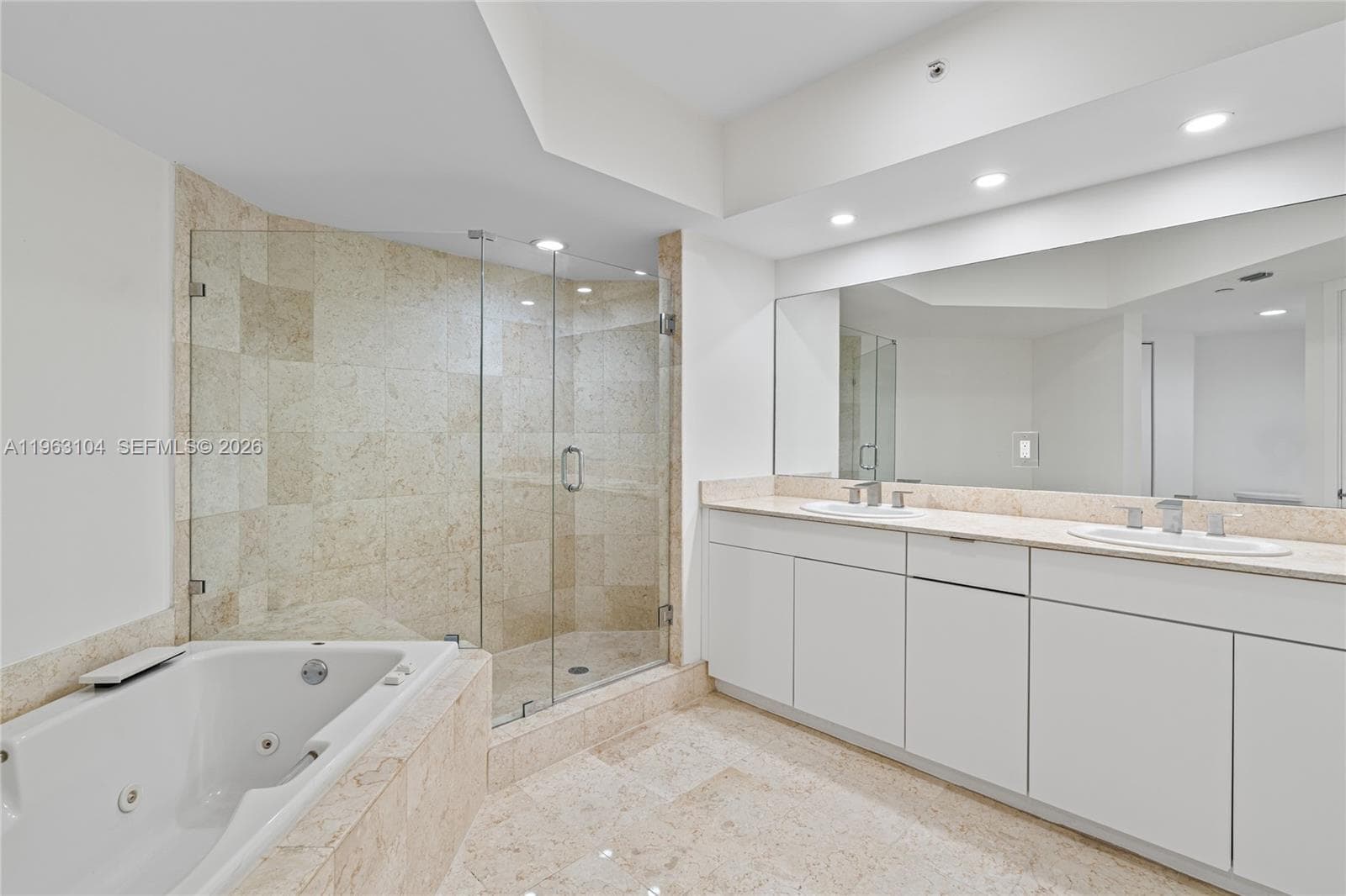 21055 Yacht Club Dr # 1903, Aventura FL 33180 — 8