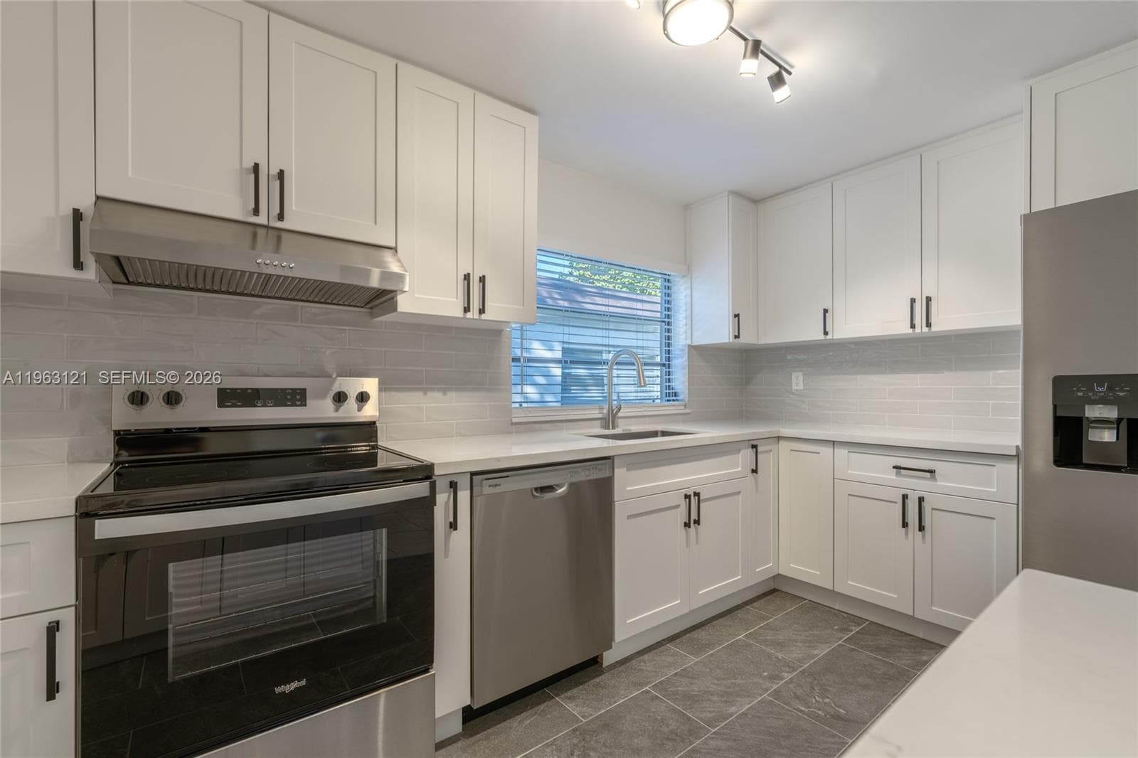 1631 SW 21st St, Miami FL 33145 — 30