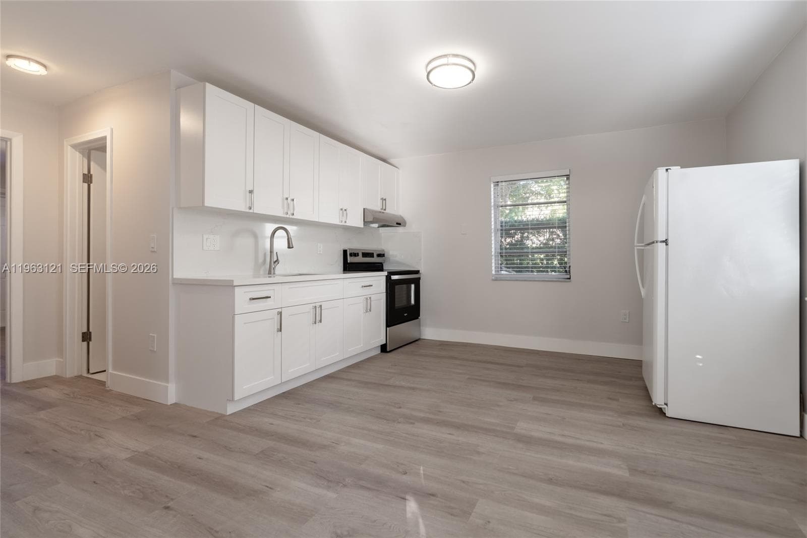 1631 SW 21st St, Miami FL 33145 — 38