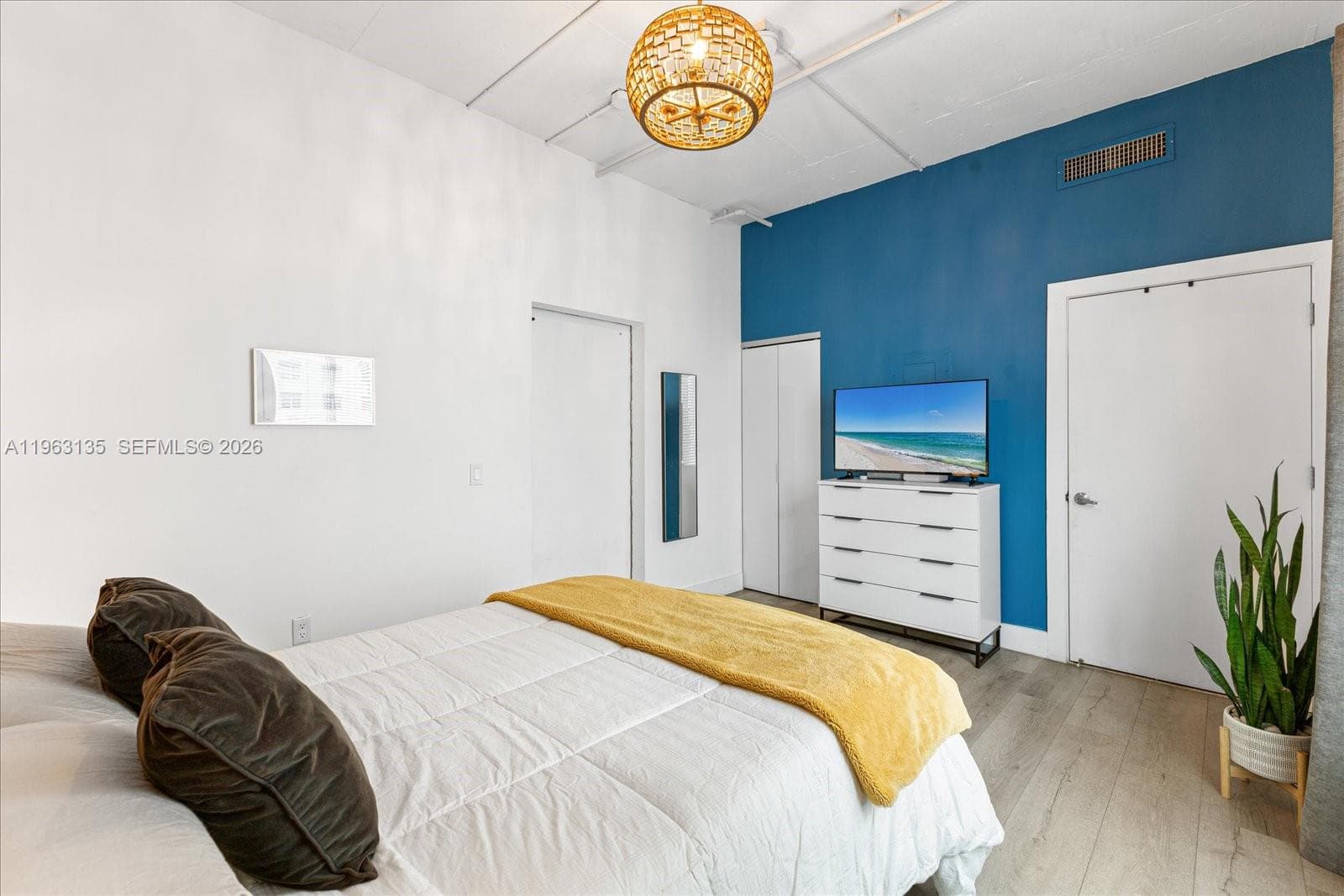 1700 Meridian Ave # 203, Miami Beach FL 33139 — 18