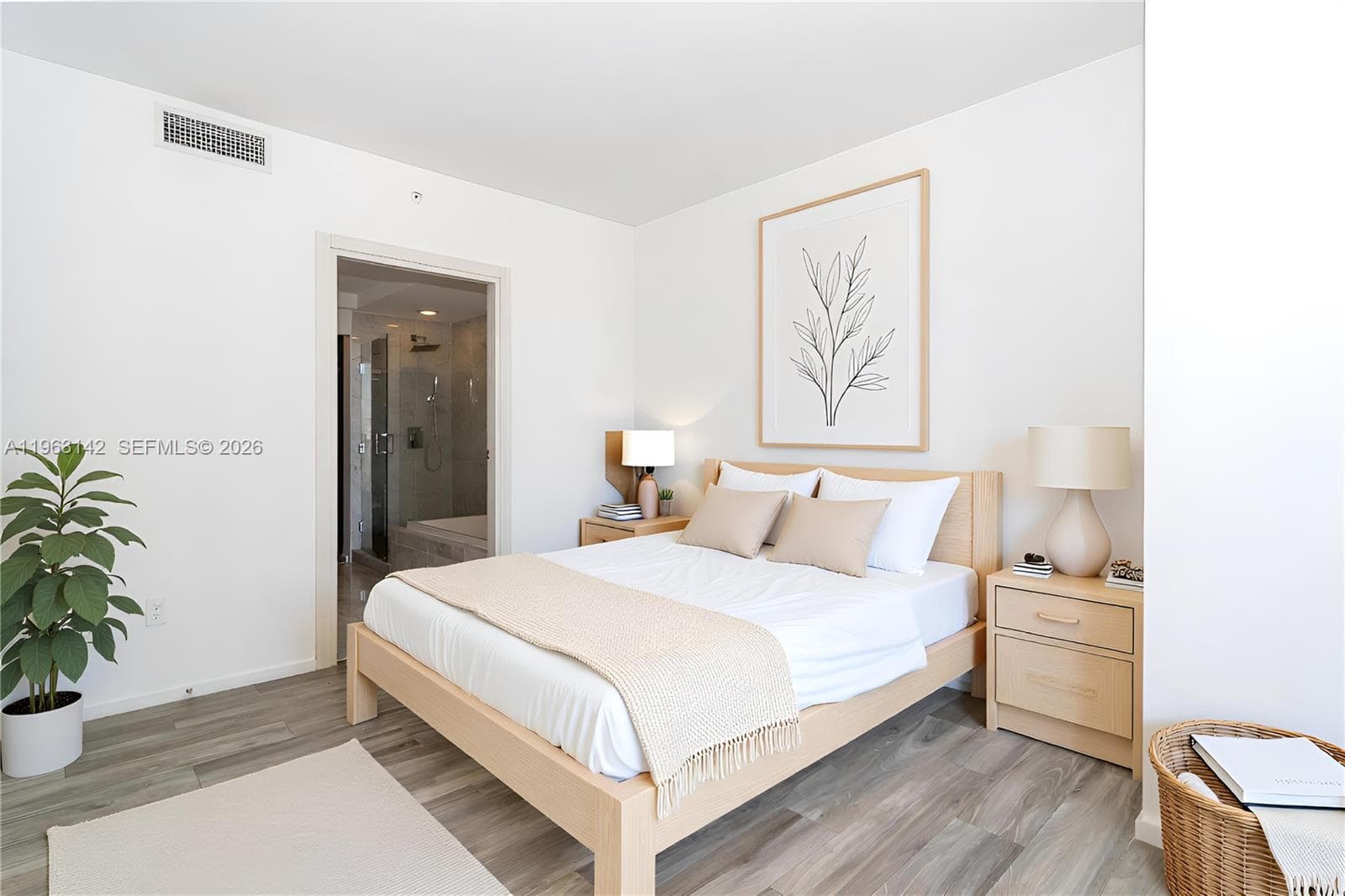 801 S Miami Ave # 1409, Miami FL 33130 — 23