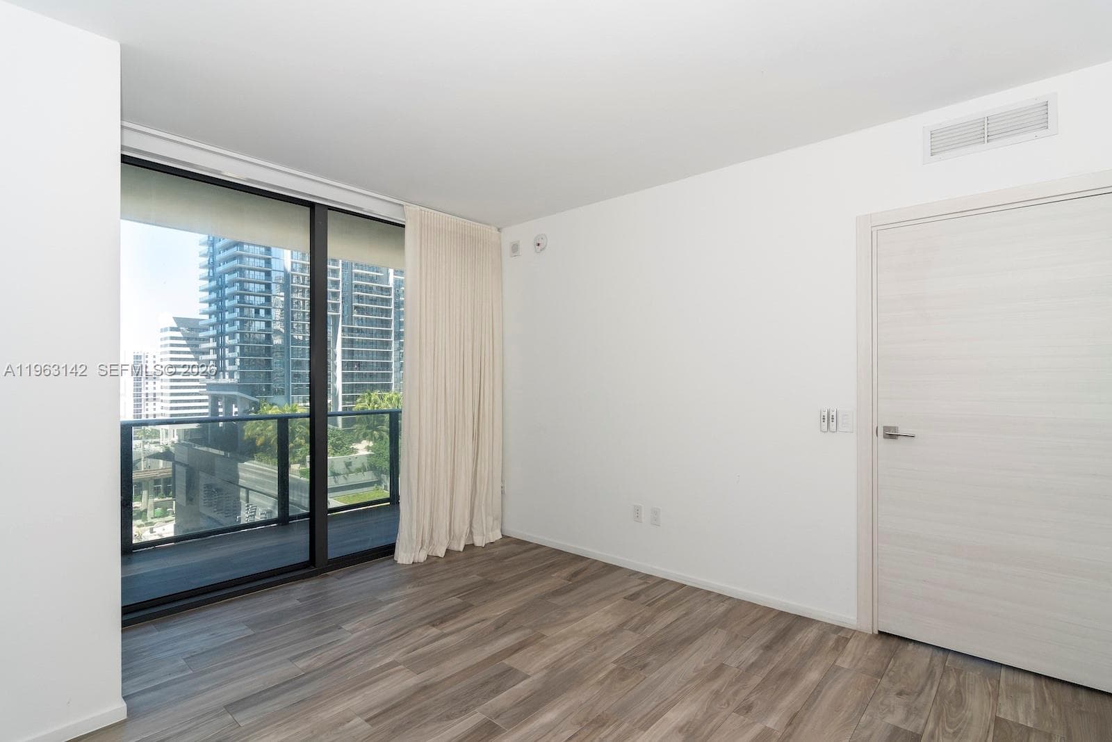 801 S Miami Ave # 1409, Miami FL 33130 — 22