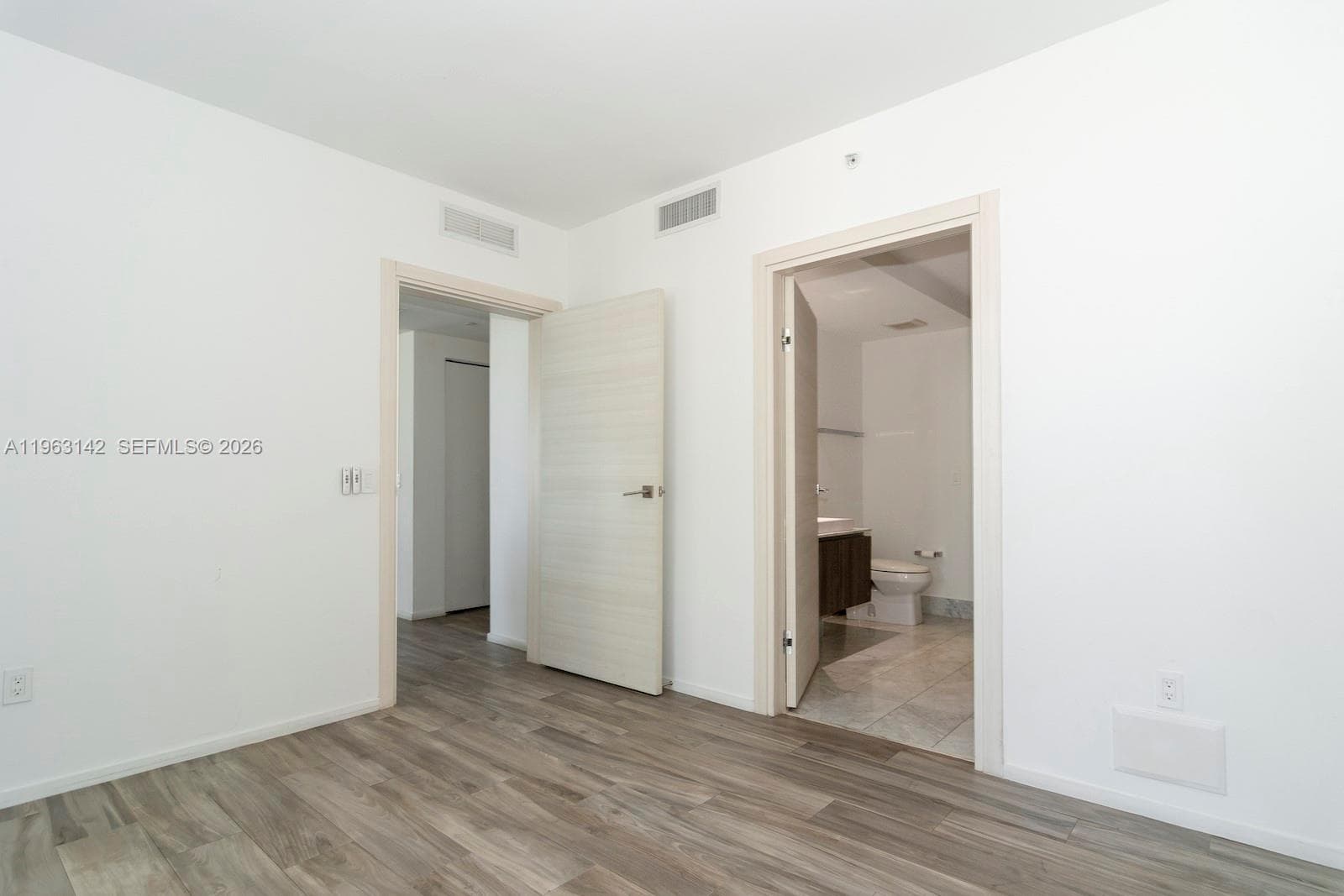 801 S Miami Ave # 1409, Miami FL 33130 — 24