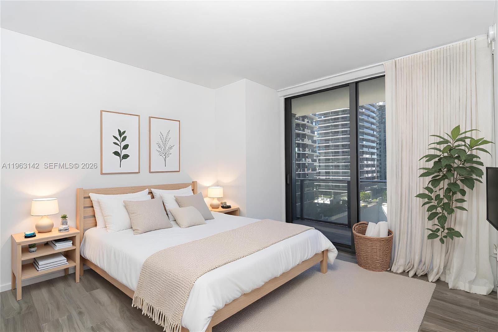 801 S Miami Ave # 1409, Miami FL 33130 — 21