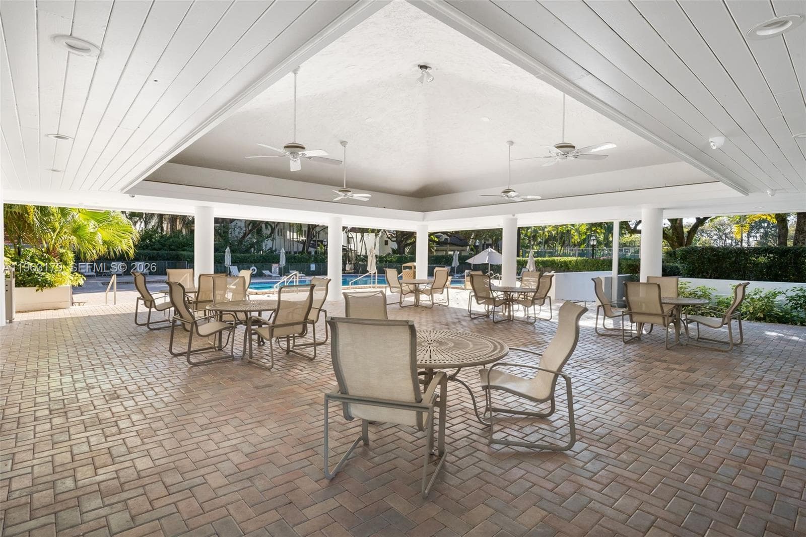 1961 S Oak Haven Cir, Miami FL 33179 — 72