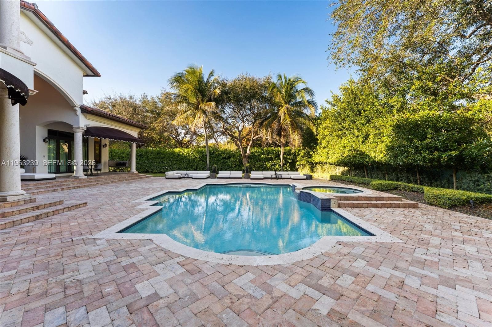 11111 Killian Park Rd, Pinecrest FL 33156 — 52