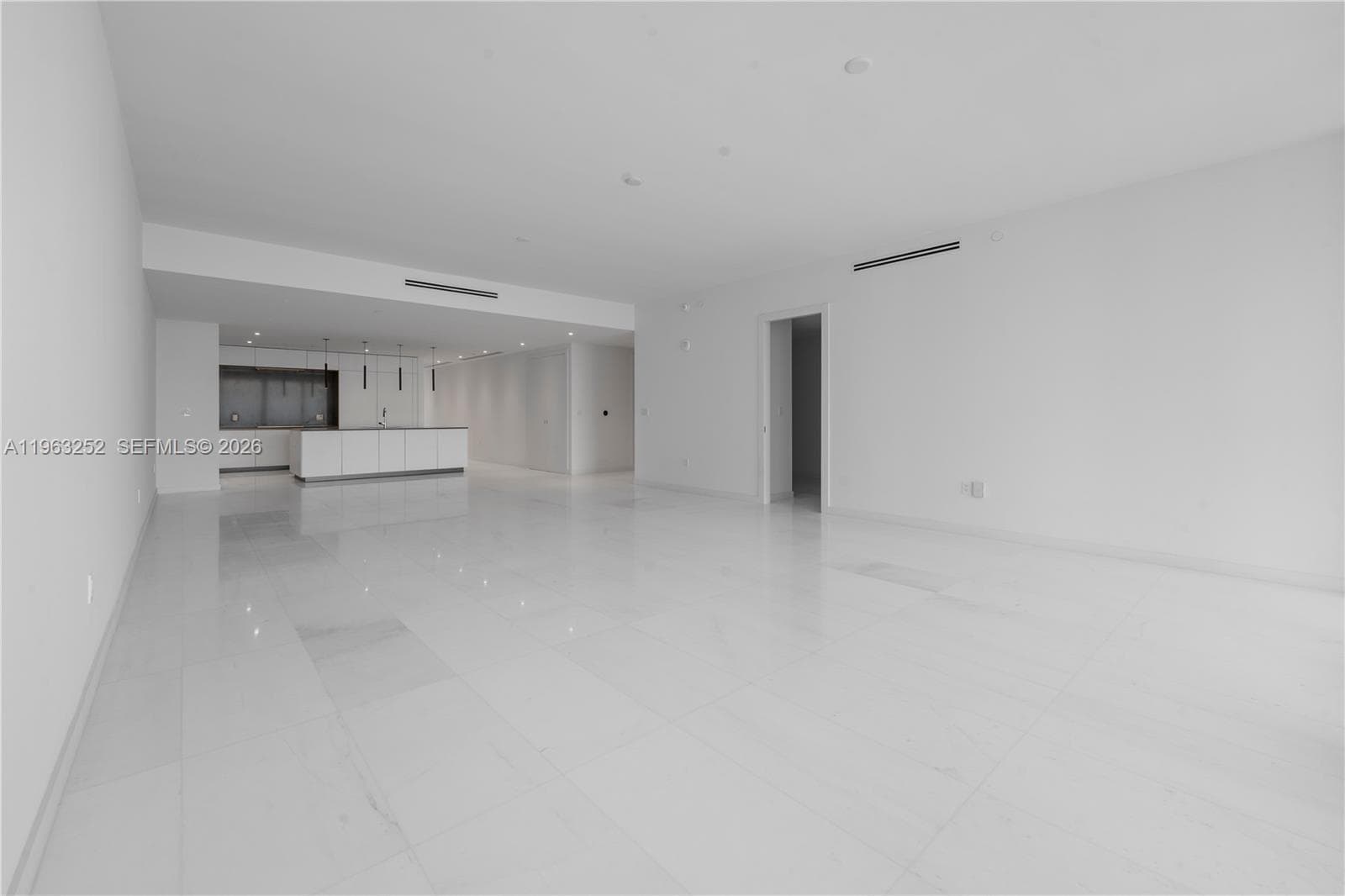 300 Biscayne Blvd Way # 4404, Miami FL 33131 — 13