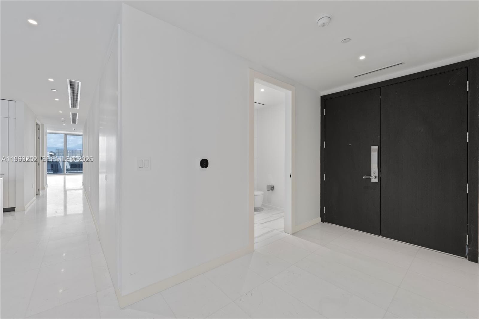 300 Biscayne Blvd Way # 4404, Miami FL 33131 — 22
