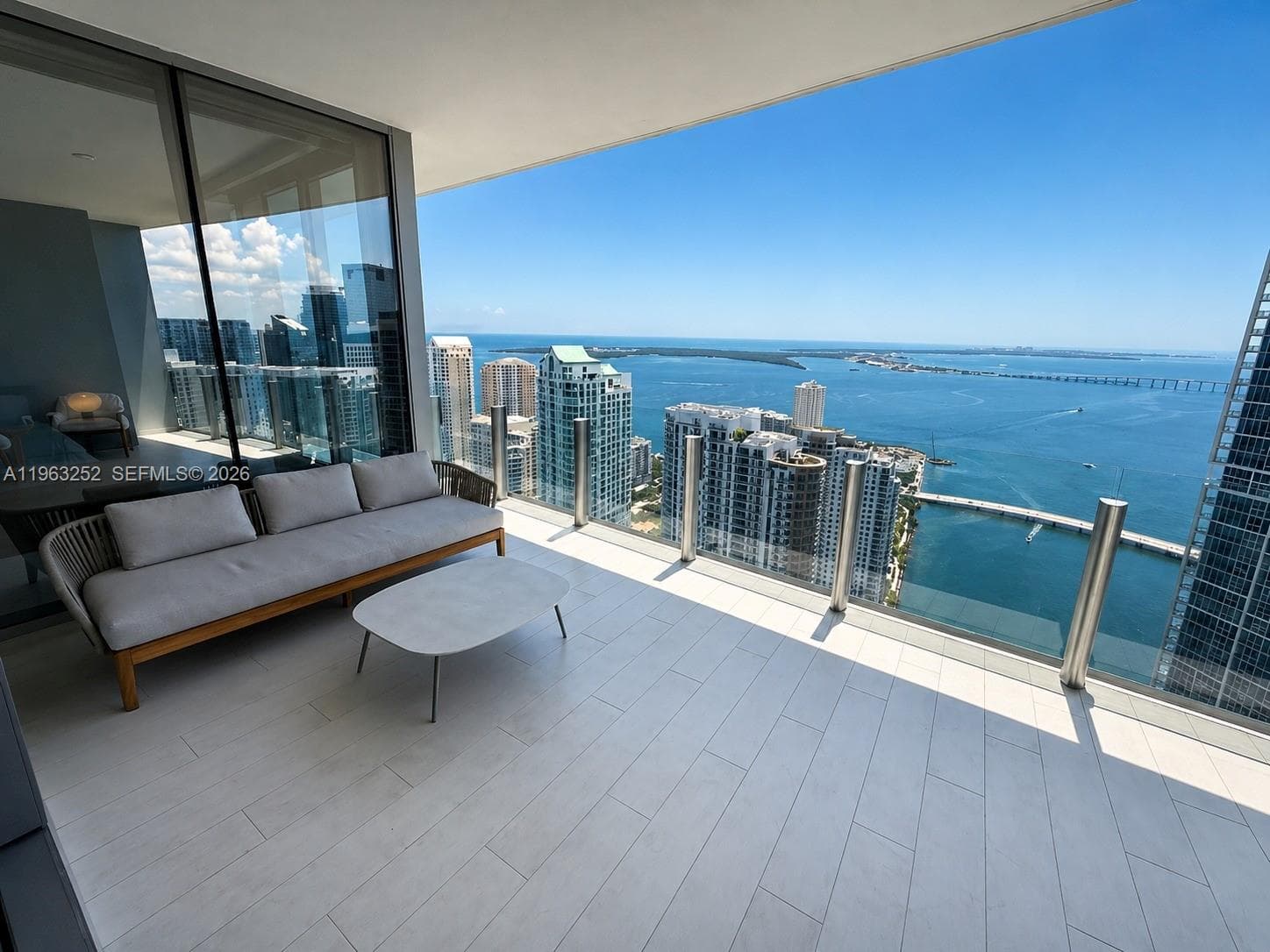 300 Biscayne Blvd Way # 4404, Miami FL 33131 — 5