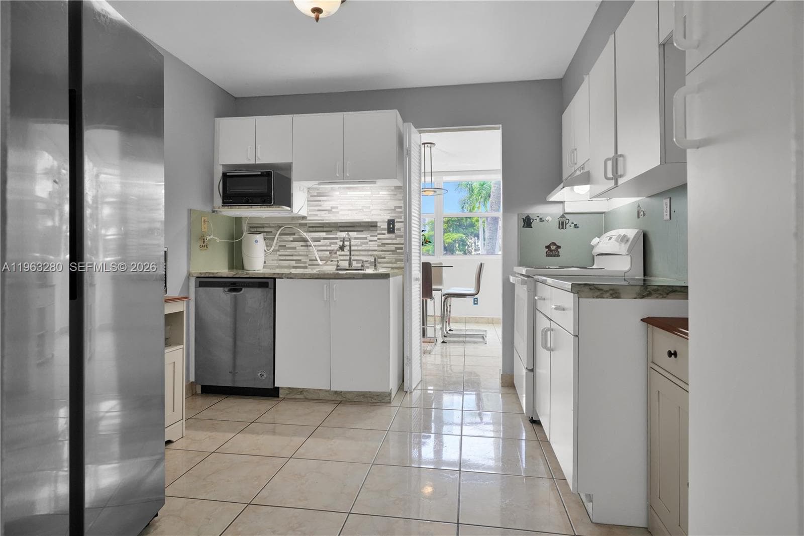 16558 NE 26th Ave # 2A, North Miami Beach FL 33160 — 16