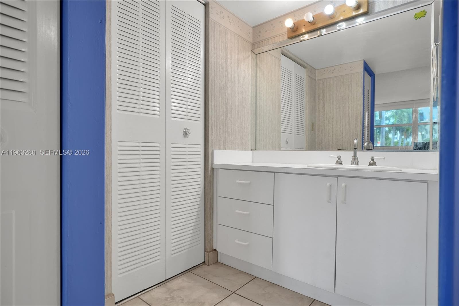 16558 NE 26th Ave # 2A, North Miami Beach FL 33160 — 24
