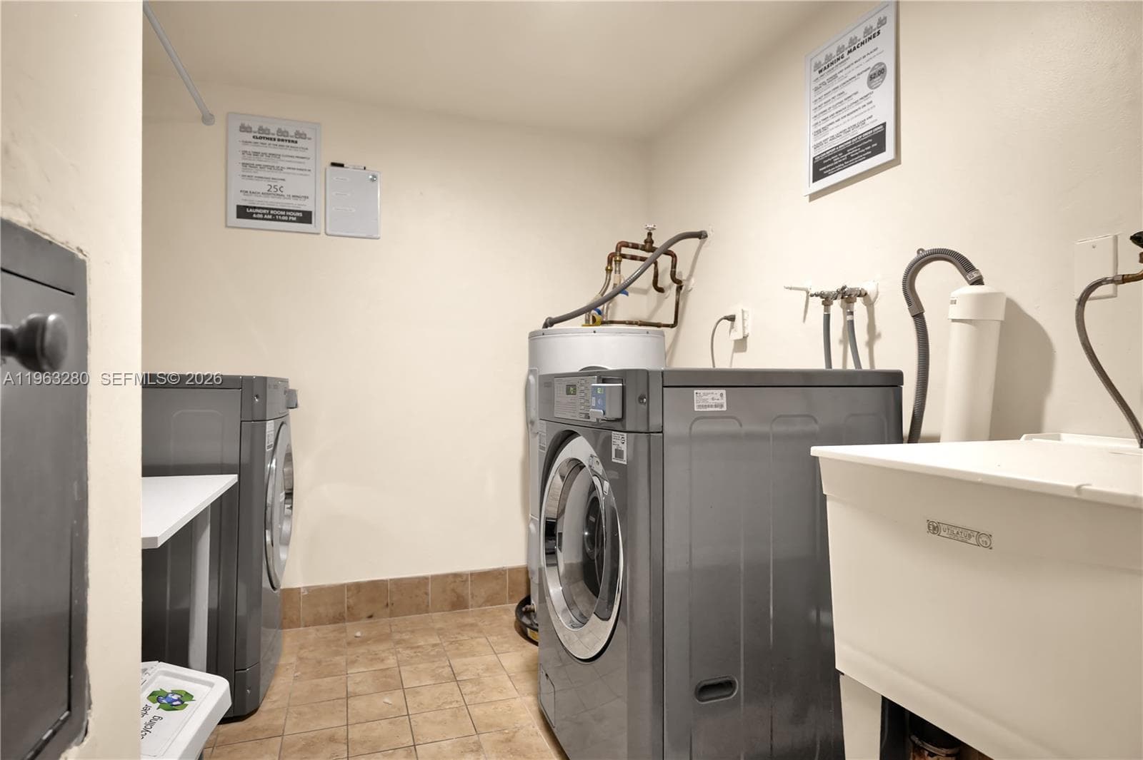 16558 NE 26th Ave # 2A, North Miami Beach FL 33160 — 29