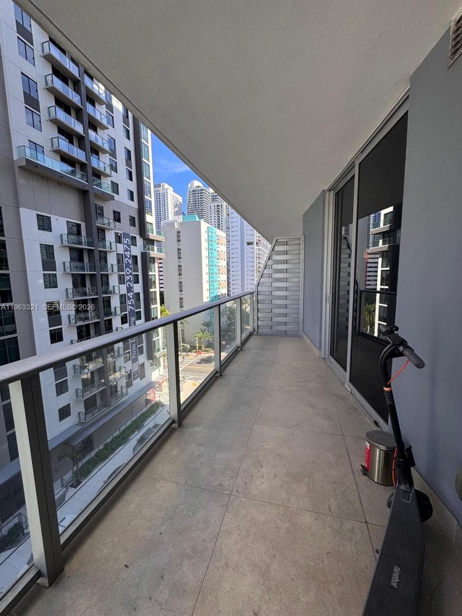 1010 SW 2ND AVE # 607, Miami FL 33130 — 10