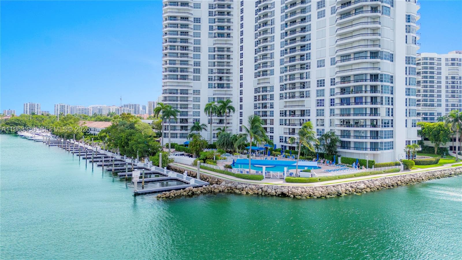 3530 Mystic Pointe Dr # 2202, Aventura FL 33180 — 36