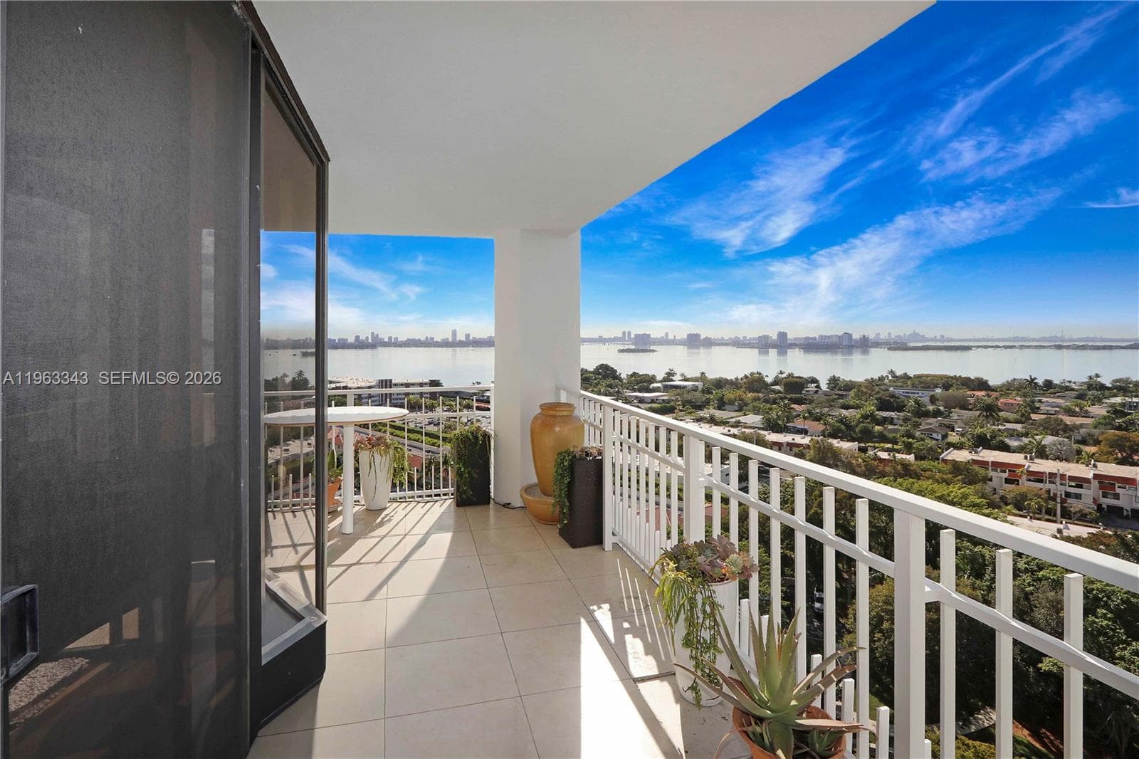 1000 Quayside Ter # 1608, Miami FL 33138 — 18