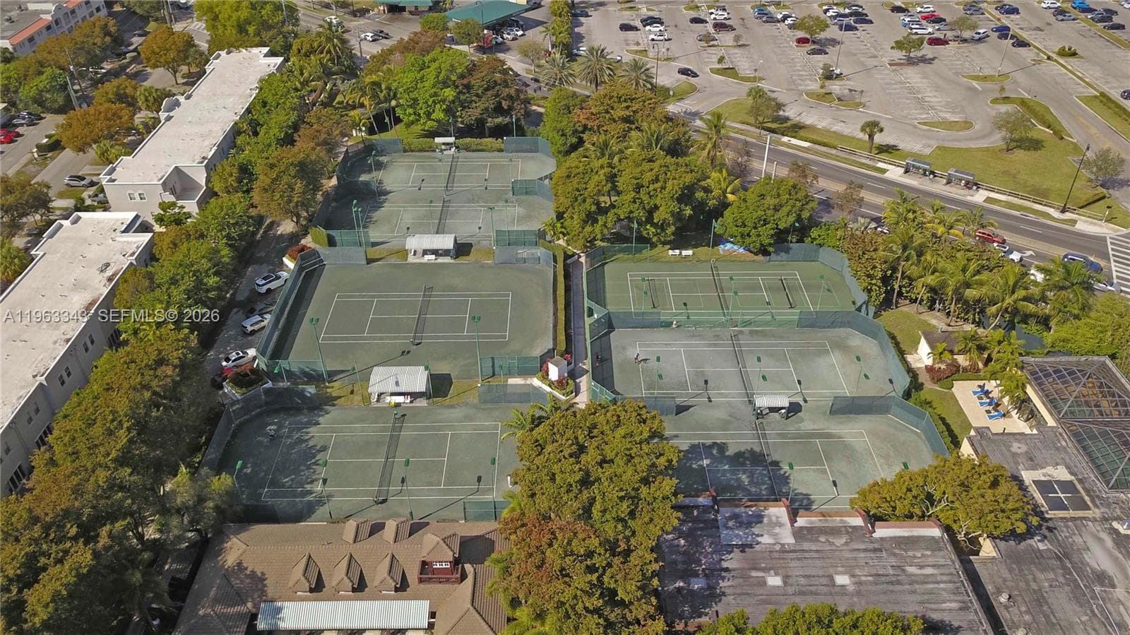 1000 Quayside Ter # 1608, Miami FL 33138 — 39