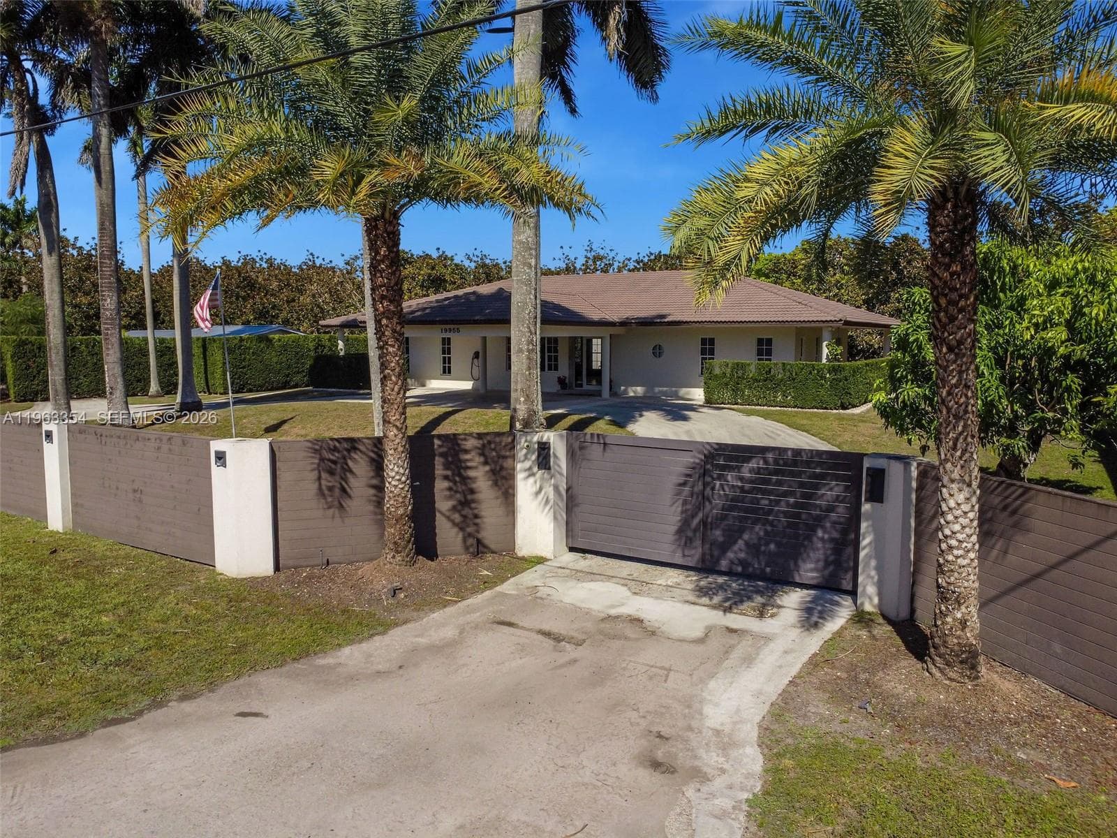 19955 SW 186th St, Miami FL 33187 — 1