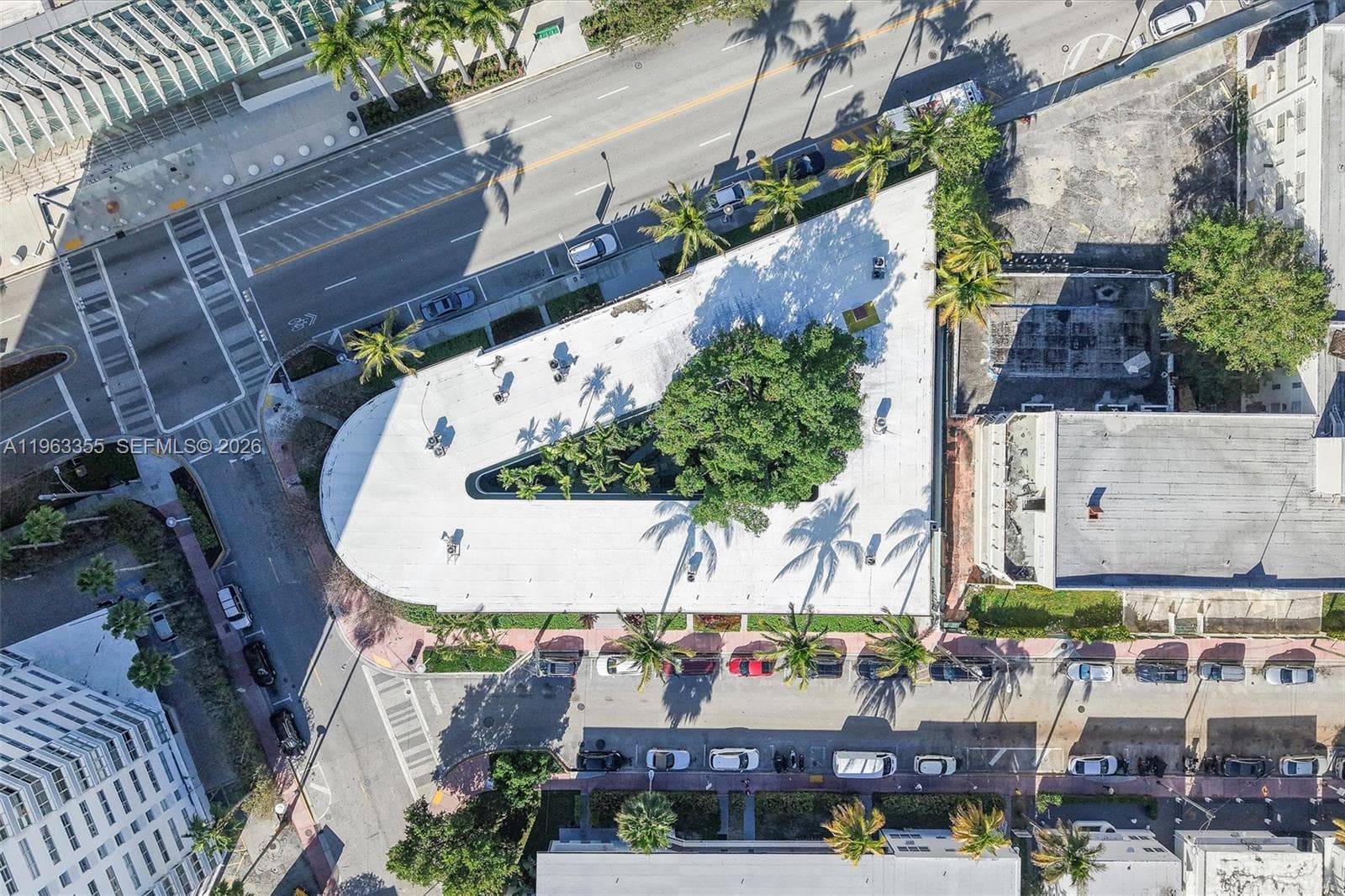 1925 Washington Ave # 21, Miami Beach FL 33139 — 12
