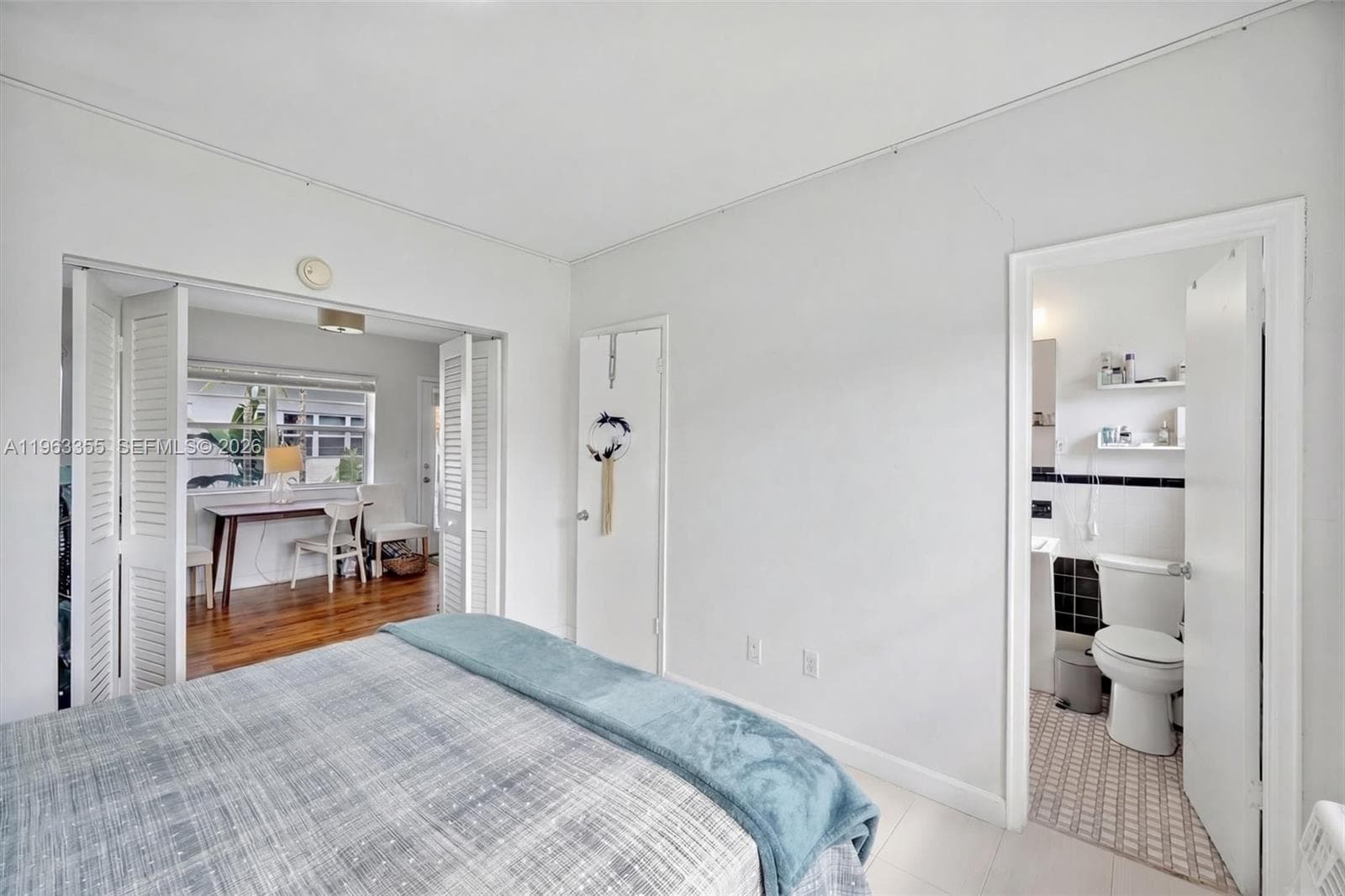 1925 Washington Ave # 21, Miami Beach FL 33139 — 5