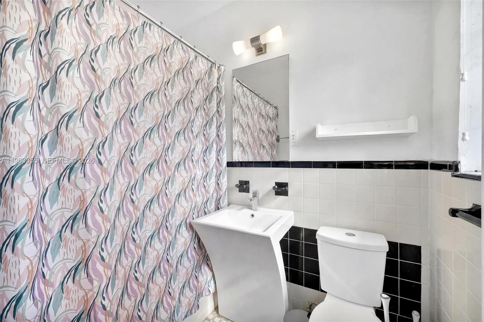 1925 Washington Ave # 21, Miami Beach FL 33139 — 9