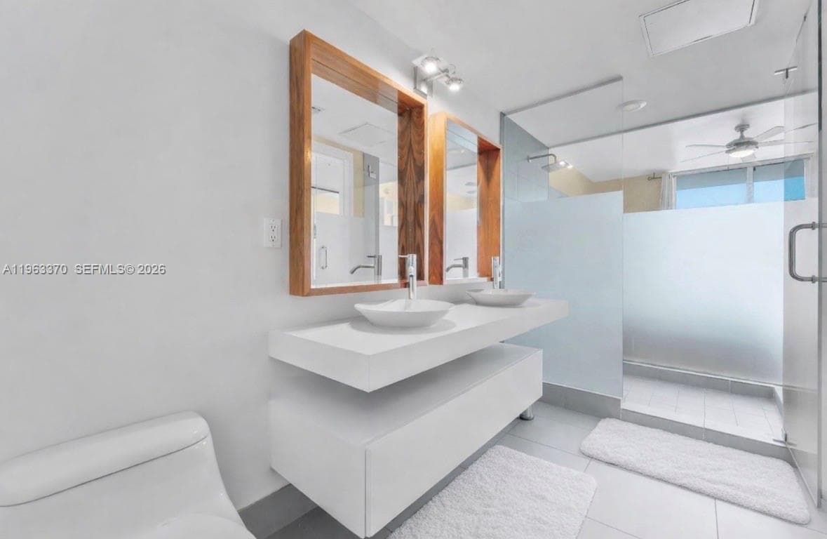 92 SW 3rd St # 3611, Miami FL 33130 — 15