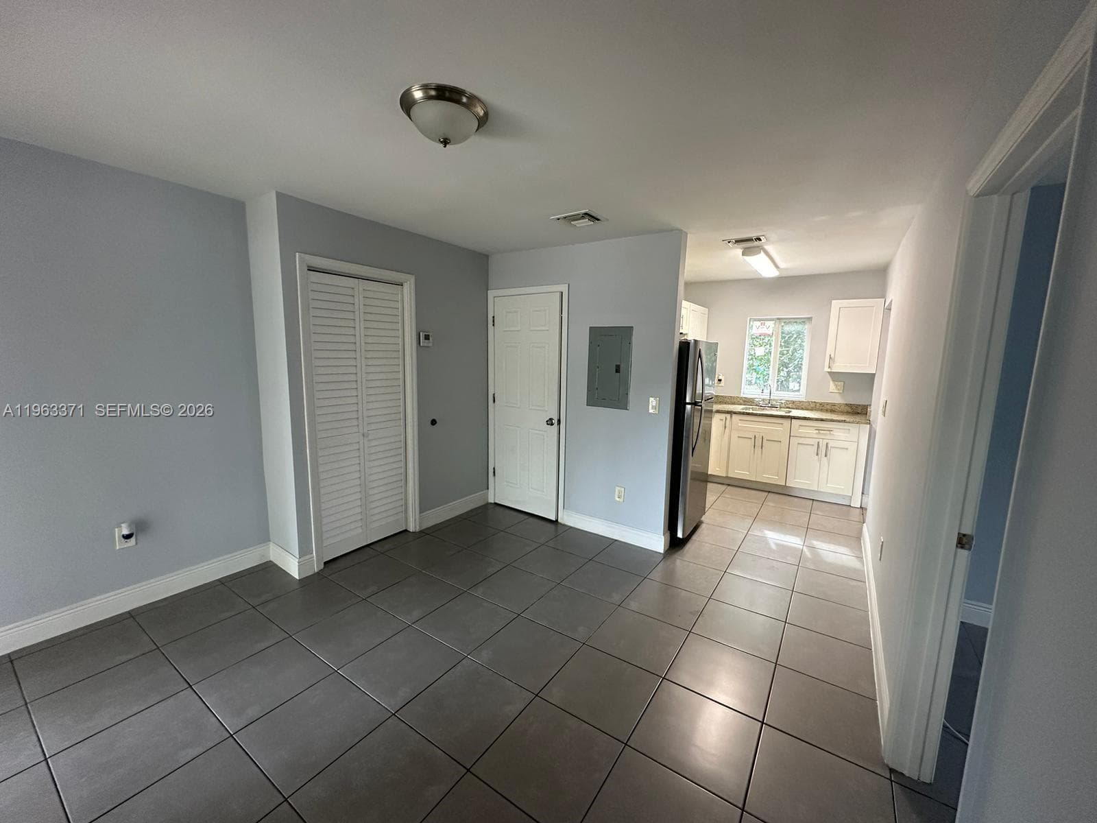 1128 NW 101st St, Miami FL 33150 — 7