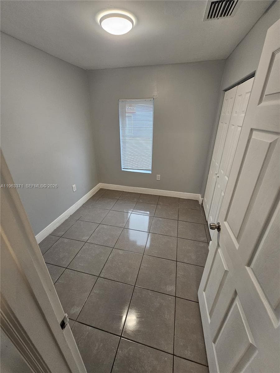 1128 NW 101st St, Miami FL 33150 — 11