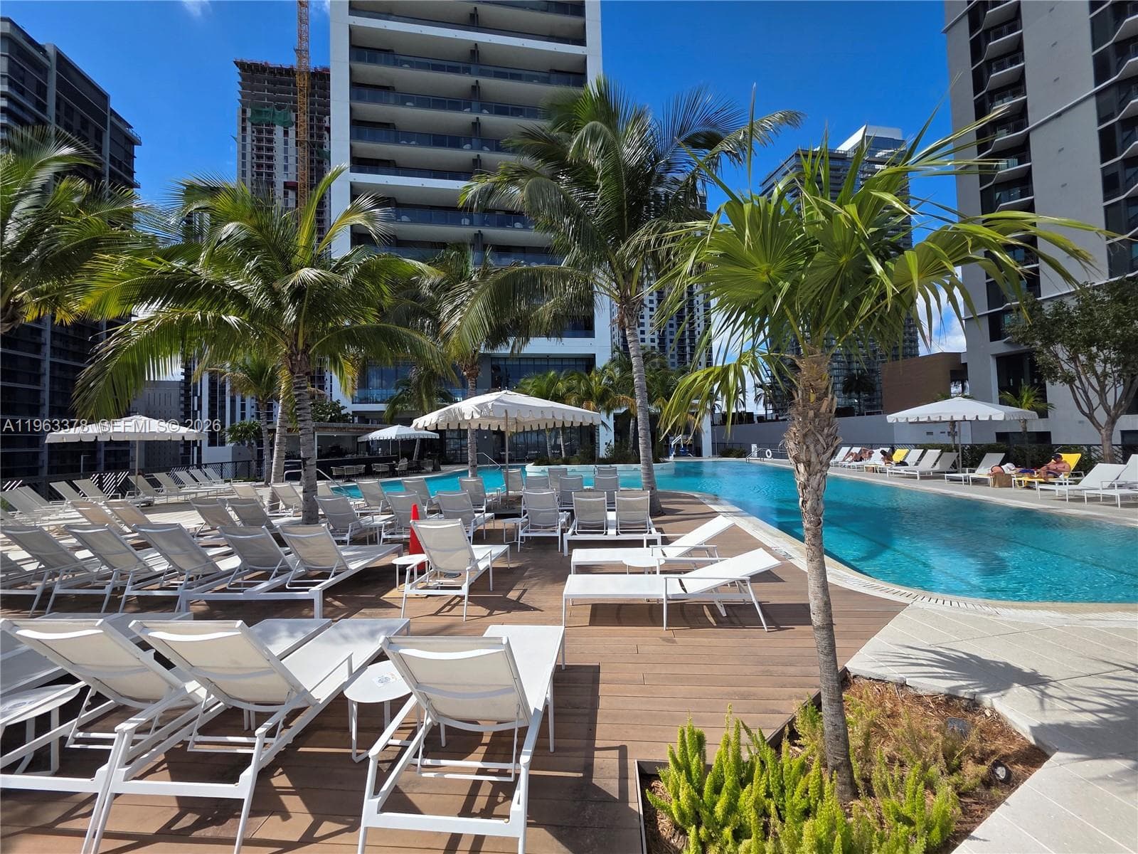 159 NE 6th St # 4302, Miami FL 33132 — 21