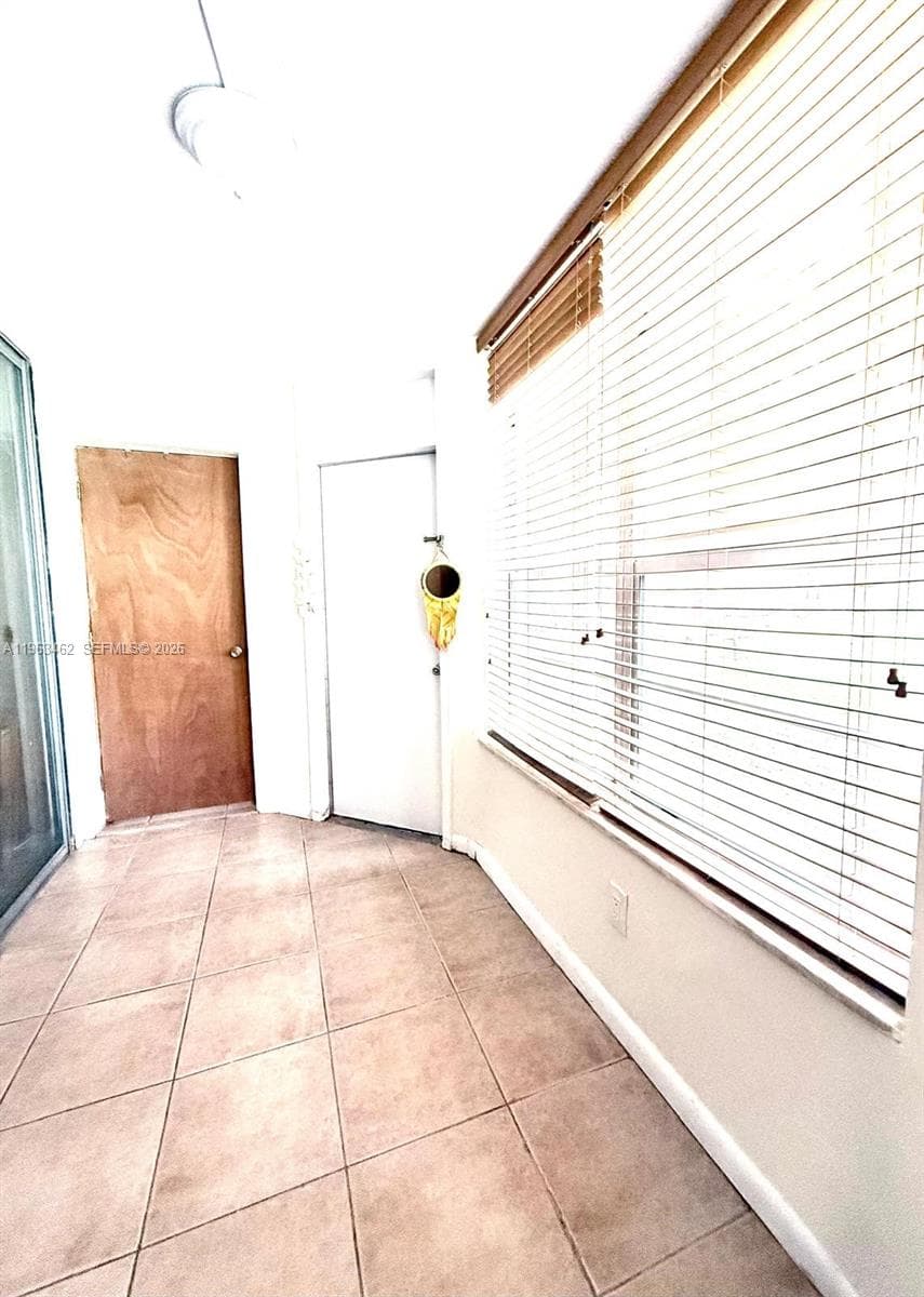 1501 NE 191st St # C114, Miami FL 33179 — 15