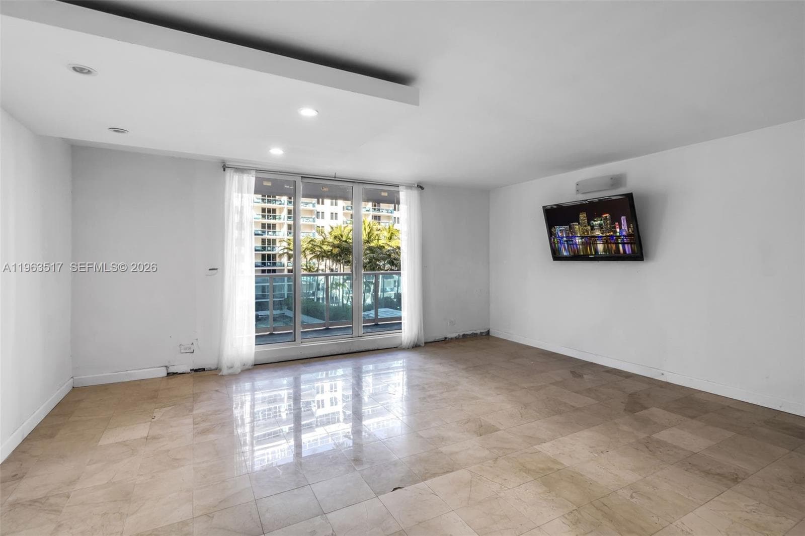 2301 Collins Ave # 621, Miami Beach FL 33139 — 5