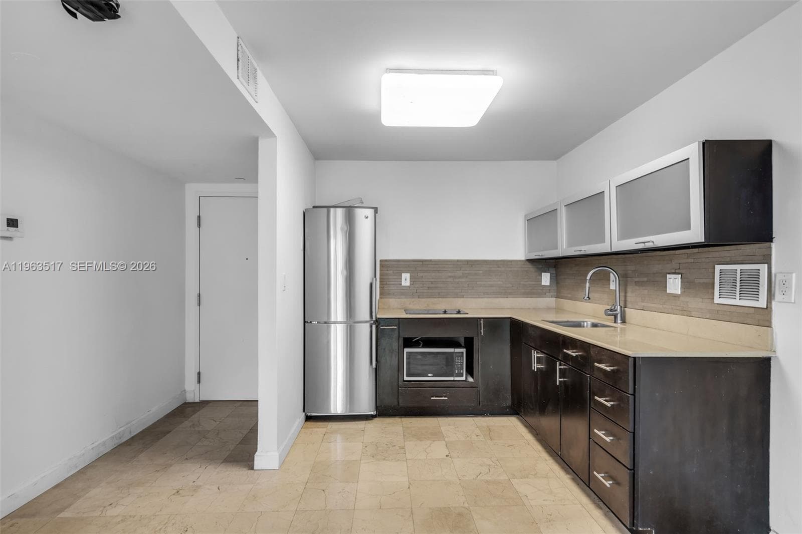 2301 Collins Ave # 621, Miami Beach FL 33139 — 9