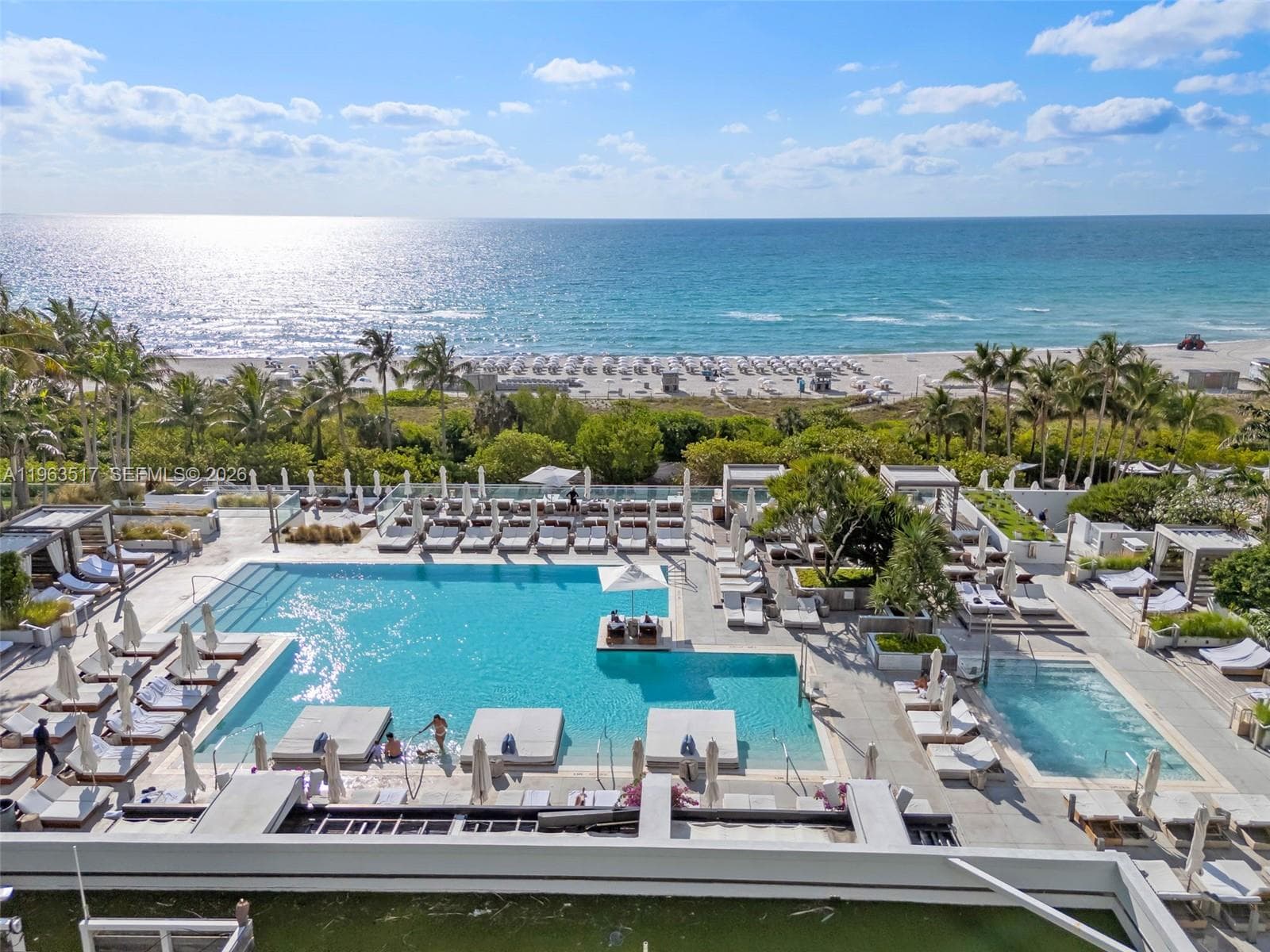 2301 Collins Ave # 621, Miami Beach FL 33139 — 18