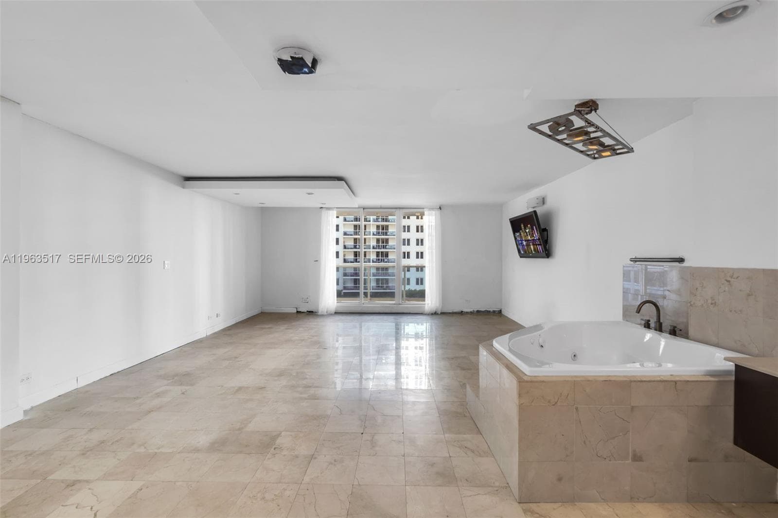 2301 Collins Ave # 621, Miami Beach FL 33139 — 4