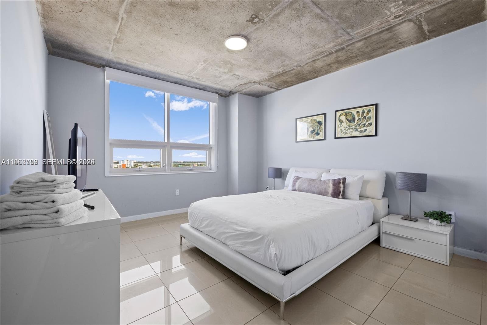 3250 NE 1st Ave # 1113, Miami FL 33137 — 5