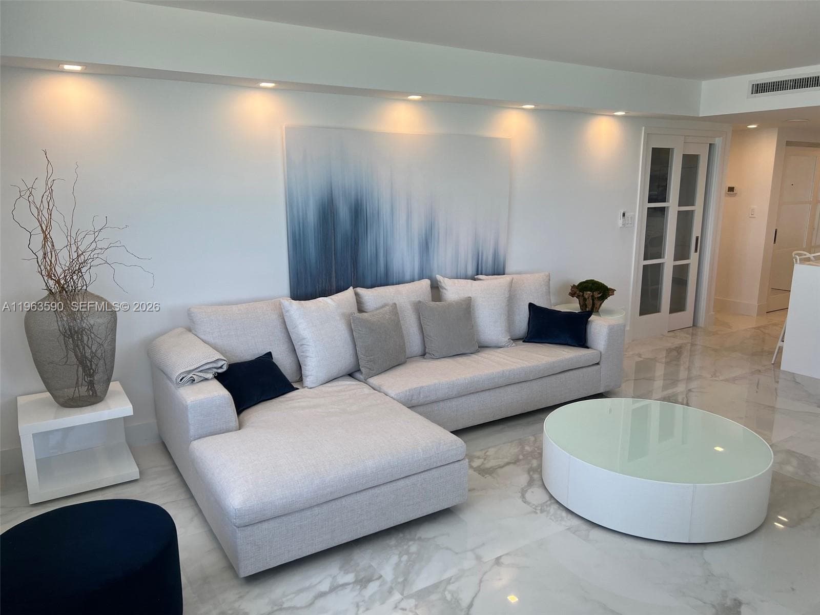 100 Lincoln Rd # 1548, Miami Beach FL 33139 — 10